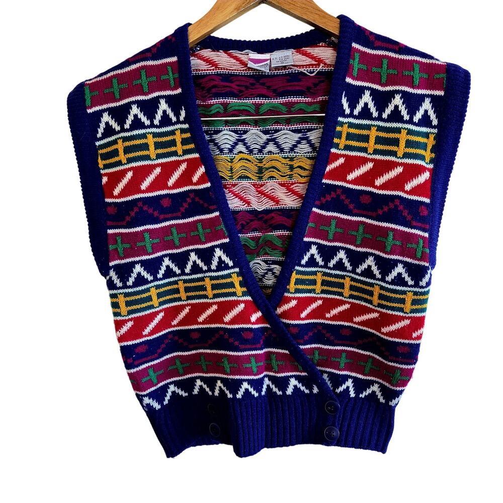 Vintage Sweater vest Deep V and button wrap closure design